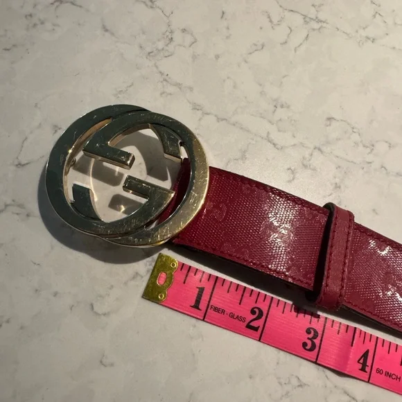 Red Authentic Gucci Belt with Double G Emblem - Picture 7 of 14